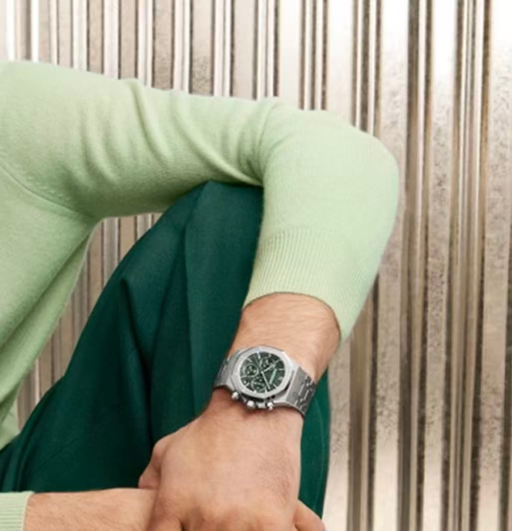 20.Mechanical style men's multifunctional trendy watch, waterproof luminous quartz steel strap watch