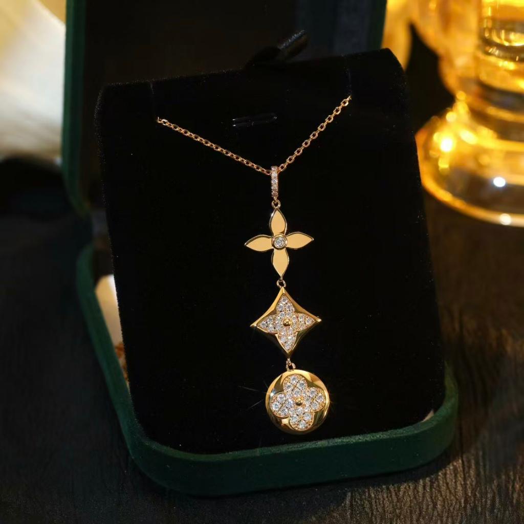 07 new white mother, explosive, three-flower hanging model, low-end luxury