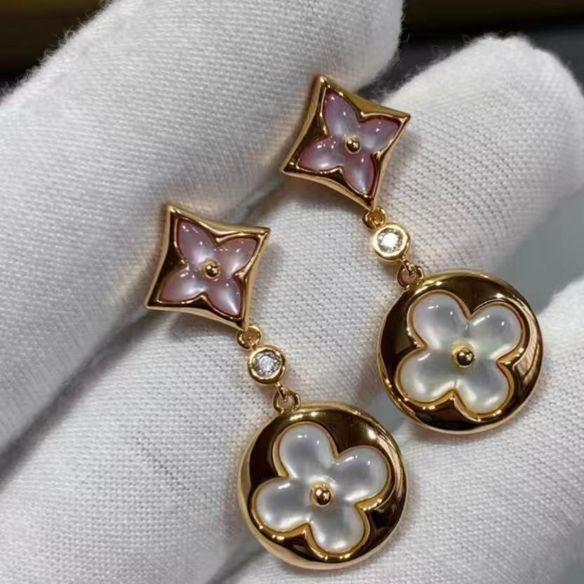 02Luxury high-end sensitive ear classic mother model, medieval model