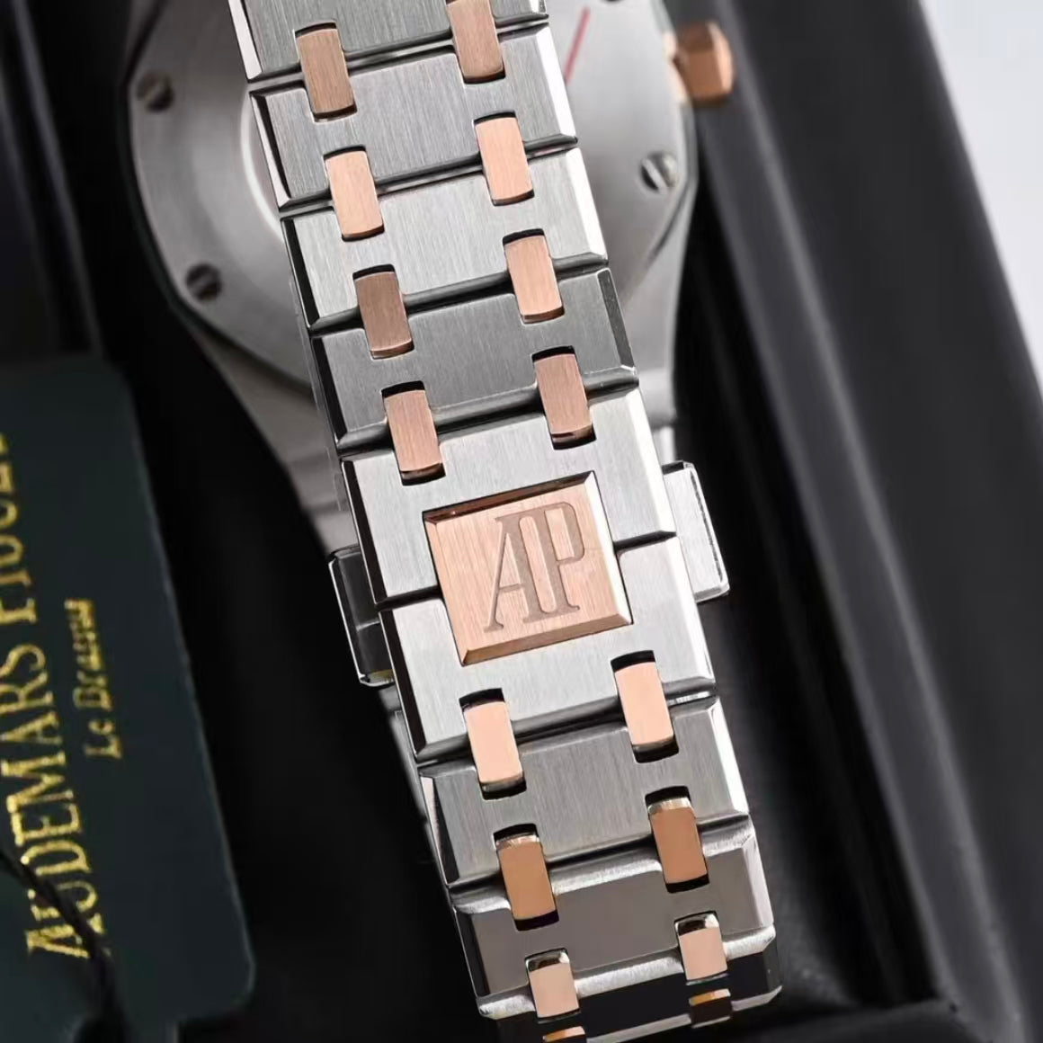 58 Audemars Piguet Royal Oak Rose Gold 34mm Swiss Women's Watch