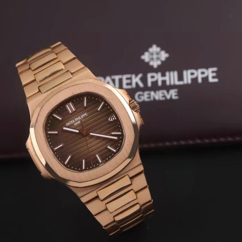 59 Patek Philippe All-Gold Nautilus Sporty Elegant Watch