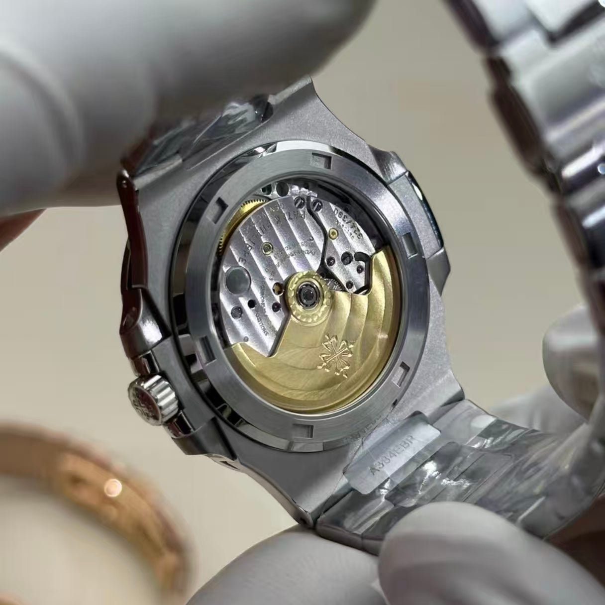 63 PATEK PHILIPPE Nautilus Series Mechanical Men's Watch