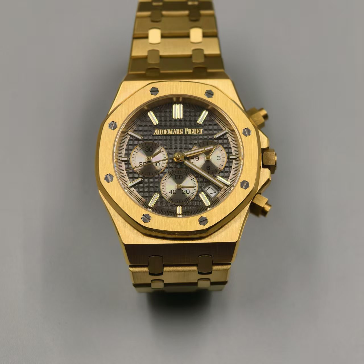 72 AP Audemars Piguet Royal Oak 41mm Gold Automatic Waterproof Mechanical Men's Watch