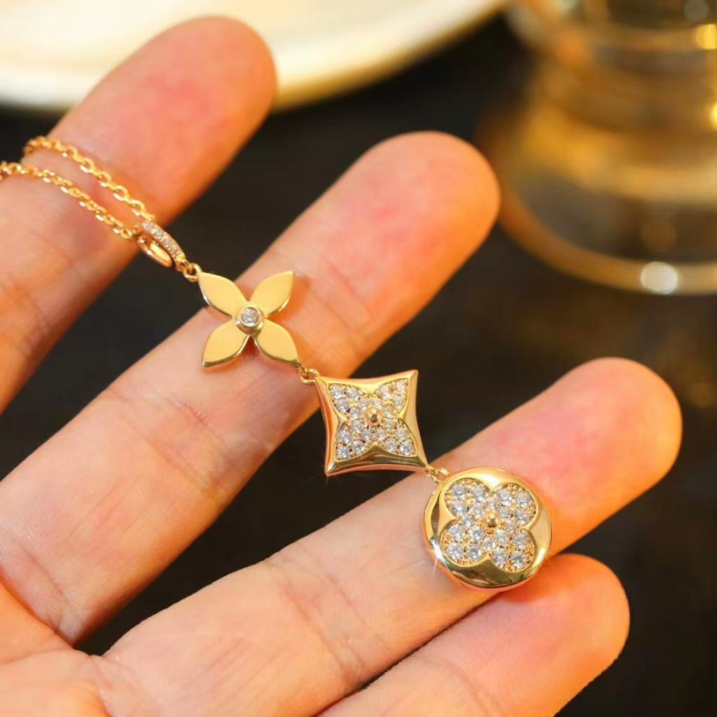 07 new white mother, explosive, three-flower hanging model, low-end luxury